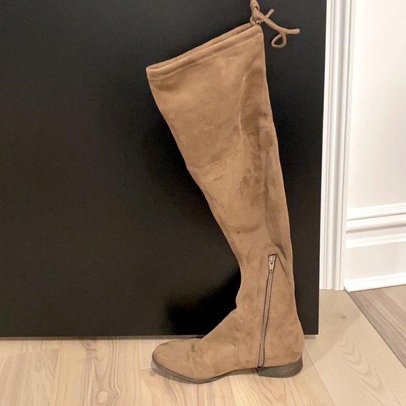 A New Day High Boots - Picture 3 of 3